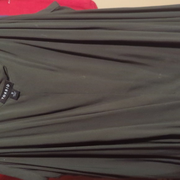 Beautiful TORRID plus size Dress - Picture 2 of 3